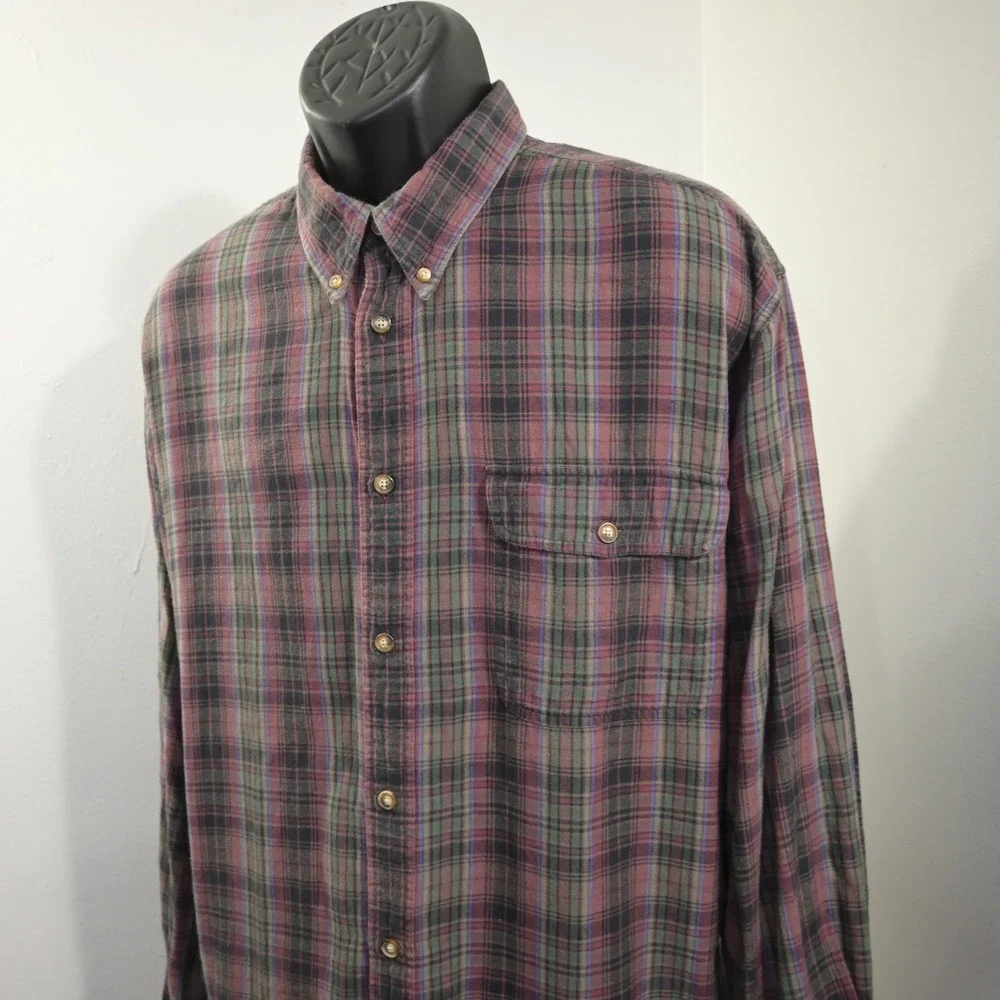 Orvis Button Up Flannel Shirt Mens XL Red Plaid Long Sleeve Heavy Cotton